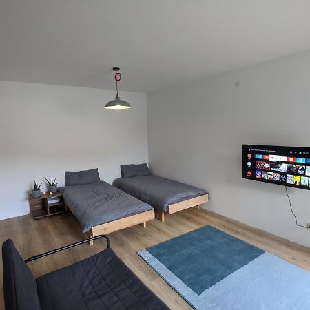 Ideales Messe Appartment 15Min Fahrtweg Kirchheim unter Teck Exterior foto